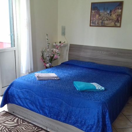 B&B Alfeo Рим Экстерьер фото
